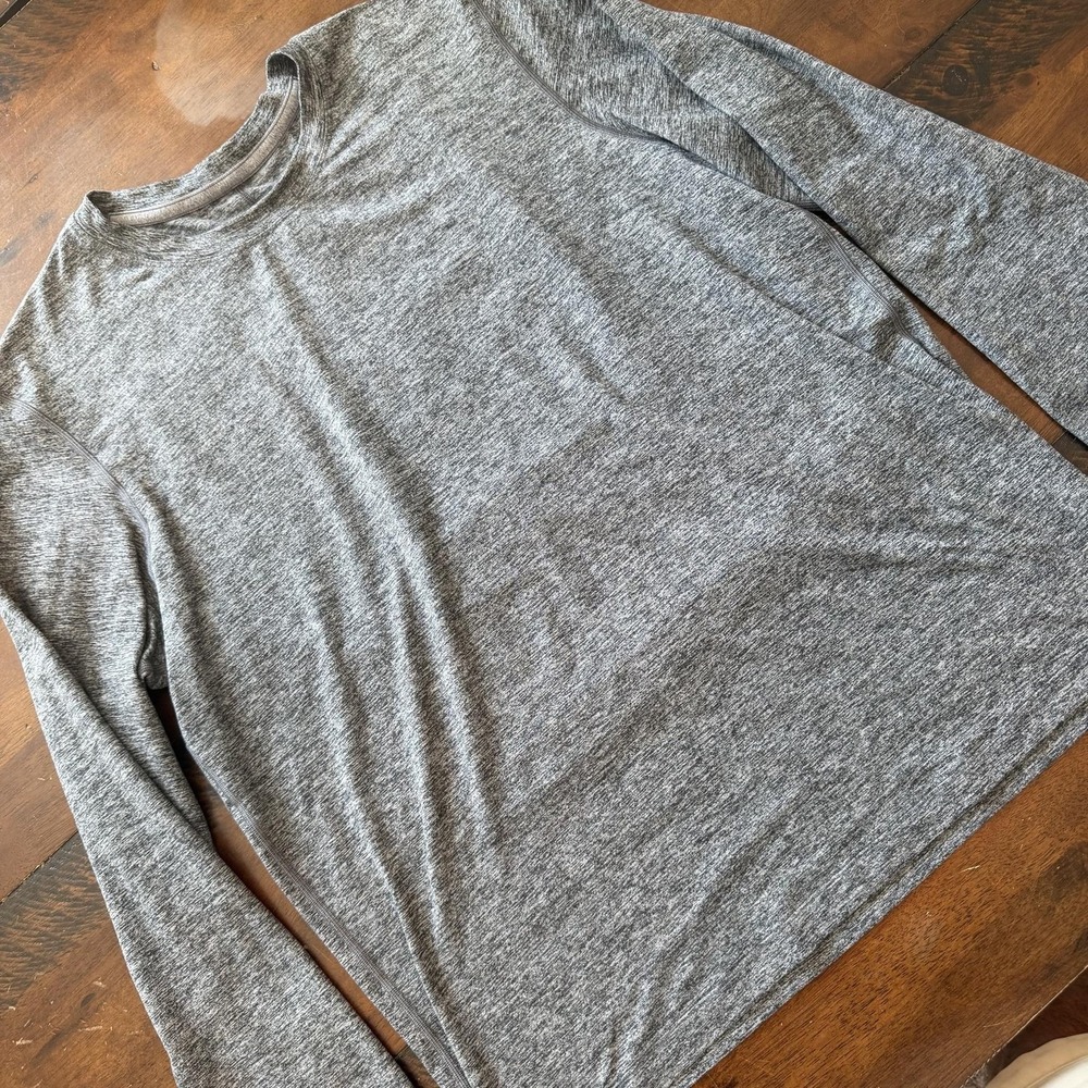 Lululemon Shirt Mens Large Gray Long Sleeve Performance Stretch Surge Warm